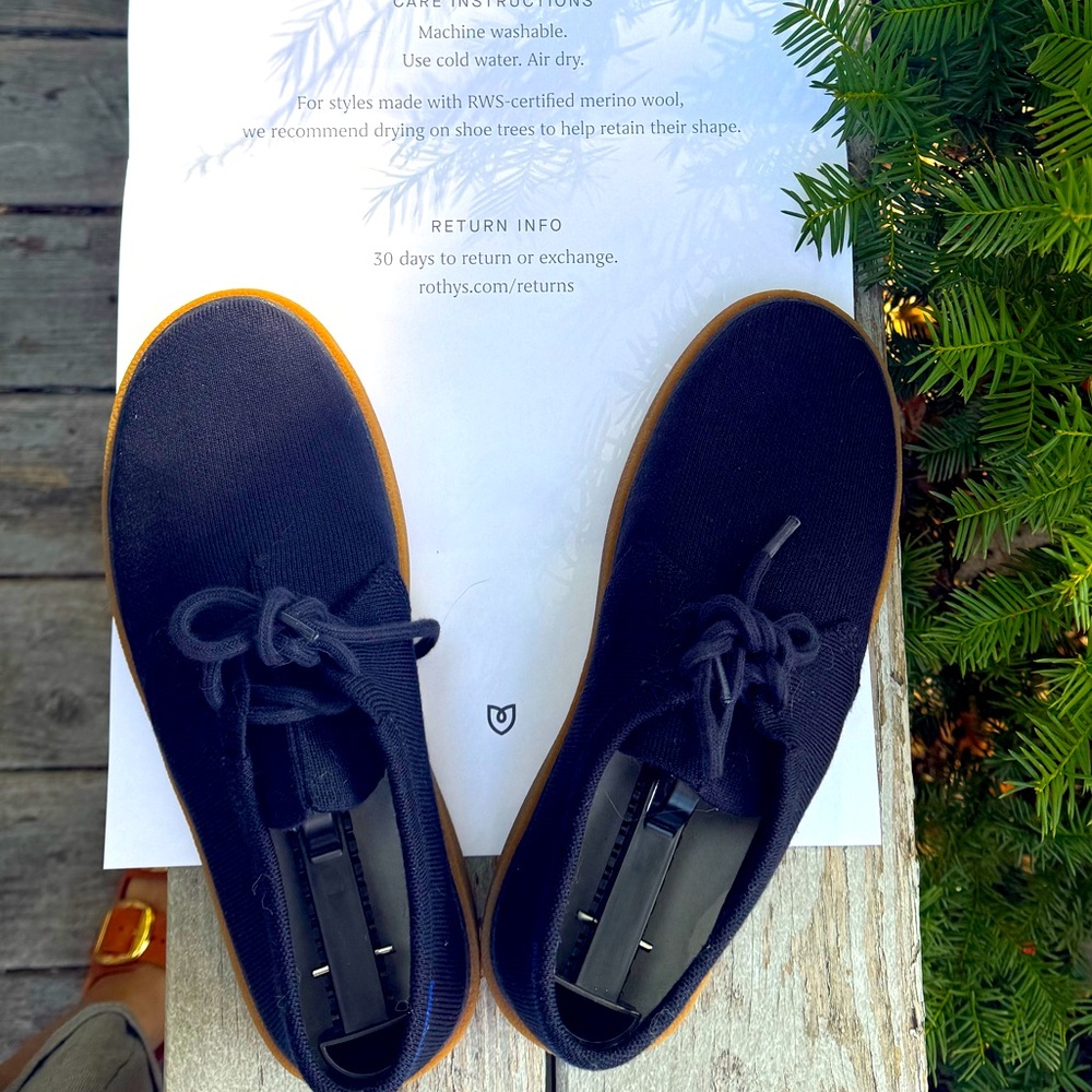 Rothy’s, The Monty, Merino Wool Blend, Navy, size 8.5, NWOT